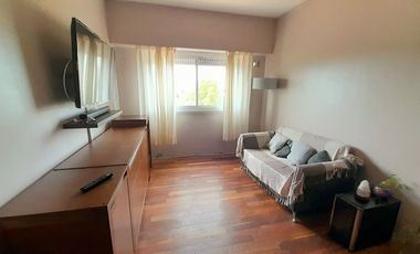 La Lucila - Luminoso departamento de 3 amb con vista al río!