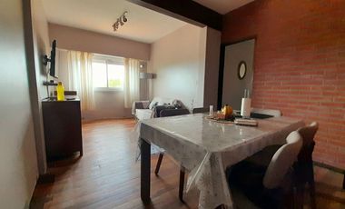 La Lucila - Luminoso departamento de 3 amb con vista al río!