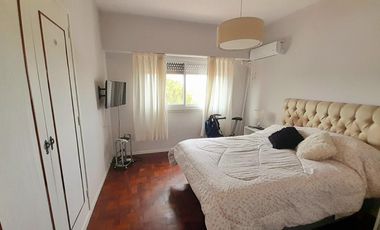 La Lucila - Luminoso departamento de 3 amb con vista al río!