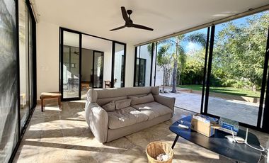 CASA EN VENTA  UNA SOLA PLANTA Terreno de 1,000 m² Dzidzilché