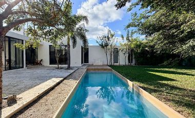 CASA EN VENTA  UNA SOLA PLANTA Terreno de 1,000 m² Dzidzilché