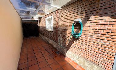 Casa 3 ambientes con garage apta credito