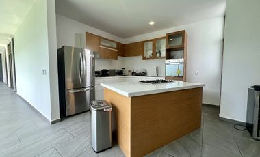 CASA EN VENTA EN PRIVADA ARBÓREA – CONKAL, YUCATÁN