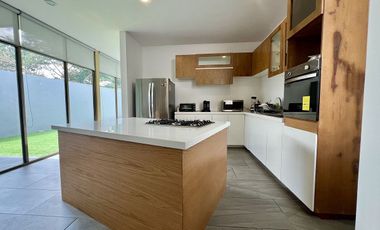 CASA EN VENTA EN PRIVADA ARBÓREA – CONKAL, YUCATÁN