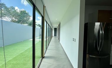 CASA EN VENTA EN PRIVADA ARBÓREA – CONKAL, YUCATÁN
