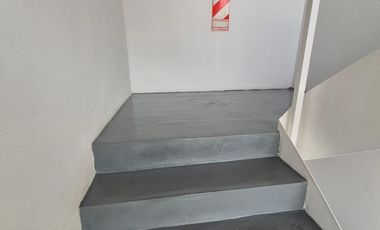 Departamento tres ambientes cochera a la venta en Dominico