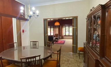 CAS A EN VENTA UNA CUADRA DEL MAR EN CENTRO DE MAR DE AJO