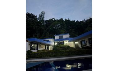 VILLETA, CASA CAMPESTRE EN VENTA