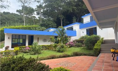 VILLETA, CASA CAMPESTRE EN VENTA