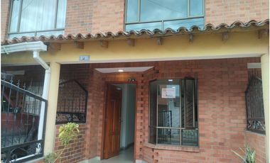 VENDO CASA CAJICA (EMN)
