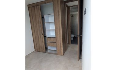 SE VENDE APARTAMENTO VEGAS DE COMFANDI PISO 12 LO9747527