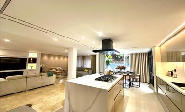 Casa en Venta en El Poblado sector San Lucas