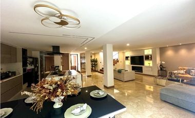 Casa en Venta en El Poblado sector San Lucas