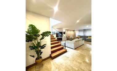 Casa en Venta en El Poblado sector San Lucas