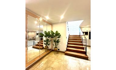 Casa en Venta en El Poblado sector San Lucas