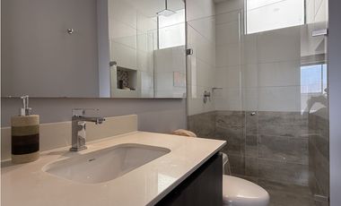 ARRIENDO AMOBLADO APARTAMENTO EN ENVIGADO, LOMA DE LOS MESA