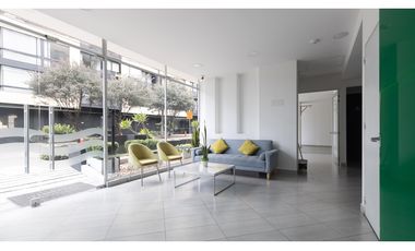 Apartamento Arriendo Santa Barbara - 80m2, 2H, 2B, 1P, 1D