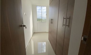 Alquilo apartamento en Manglar