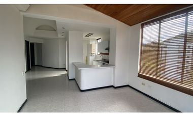 APARTAESTUDIO EN  RENTA  ALQUITRABE  PINARES