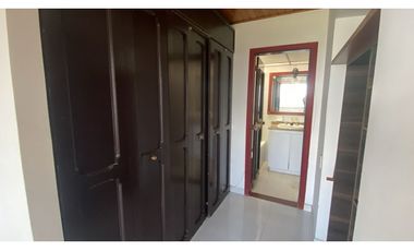 APARTAESTUDIO EN  RENTA  ALQUITRABE  PINARES