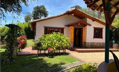 Se arrienda casa campestre en el municipio de Rionegro Antioquia.