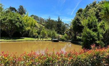 Se arrienda casa campestre en el municipio de Rionegro Antioquia.