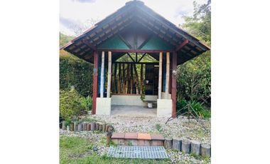 Se arrienda casa campestre en el municipio de Rionegro Antioquia.