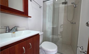 APARTAMENTO EN ULTIMO PISO LINDA VISTA UNIDAD COMPLETA
