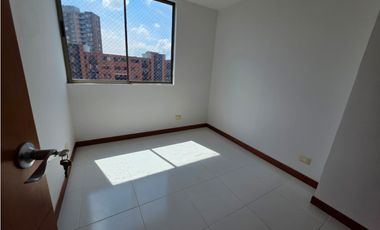 APARTAMENTO EN ULTIMO PISO LINDA VISTA UNIDAD COMPLETA
