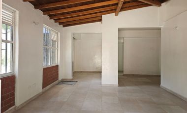 LOCAL COMERCIAL EN RENTA, SAN JAVIER CERCA AL METRO