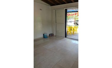 LOCAL COMERCIAL EN RENTA, SAN JAVIER CERCA AL METRO