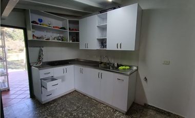 FINCA COMERCIAL EN RENTA, GUARNE ANT, VEREDA LA CLARA