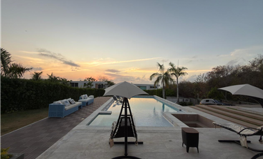 VENTA DE CASA EN AGUAMARINA BEACH RESORT