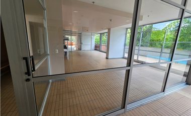 BUSCAS PRIVACIDAD APARTAMENTO EN UNIDAD DE POCOS APARTAMENTOS