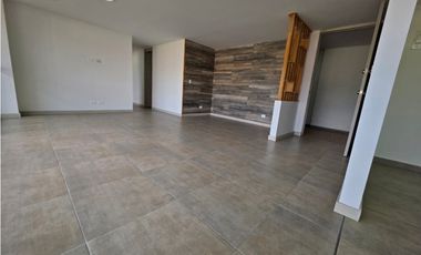 BUSCAS PRIVACIDAD APARTAMENTO EN UNIDAD DE POCOS APARTAMENTOS