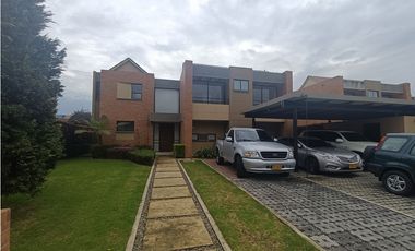 Arrendamos- Conjunto Residencial Fontanar Casa 67