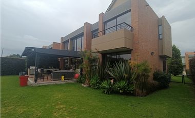 Arrendamos- Conjunto Residencial Fontanar Casa 67