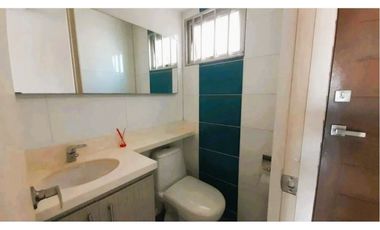 VENTA APARTAESTUDIO CON PARQUEADERO SAN ALONSO BUCARAMANGA COD:1140
