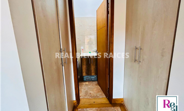 SE ARRIENDA HERMOSA Y AMPLIA CASA EN UNIDAD ABIERTA