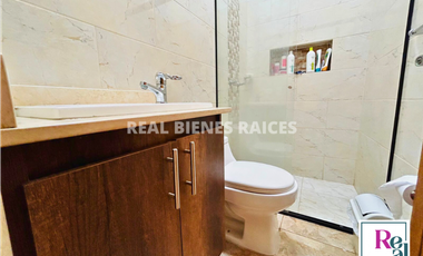 SE ARRIENDA HERMOSA Y AMPLIA CASA EN UNIDAD ABIERTA