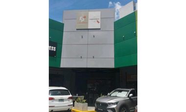 ALQUILER DE LOCAL COMERCIAL EN COSTA DEL ESTE PLAZA CRISTAL 80 mts JP