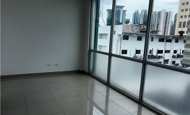 EL CARMEN / OFICINAS COMERCIAL / PLAZA KORINTHO / 65M2