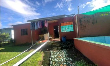 VENTA DE CASA EN ALGARROBOS 3R