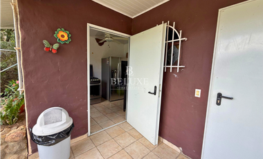 VENTA DE CASA DE PLAYA CON PISCINA EN NUEVA GORGONA (13)