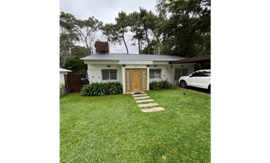 CASA MODERNA EN BETBEDER 670