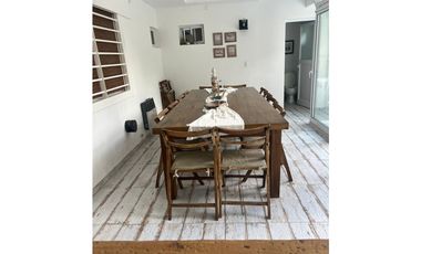 CASA MODERNA EN BETBEDER 670