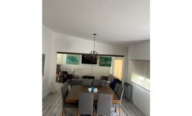 CASA MODERNA EN BETBEDER 670