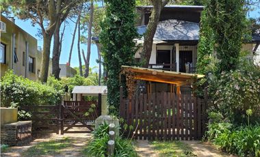 Departamento en Venta - Zona Dúplex - Luminoso - Cochera - Parrilla