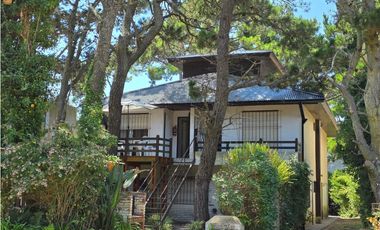 Departamento en Venta - Zona Dúplex - Luminoso - Cochera - Parrilla