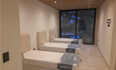 CASA EN VENTA EN COSTA ESMERALDA - ECUESTRE 175